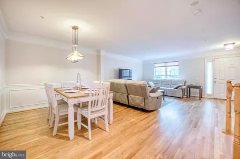 1804 Carters Grove Dr, Silver Spring, MD 20904 photo 10