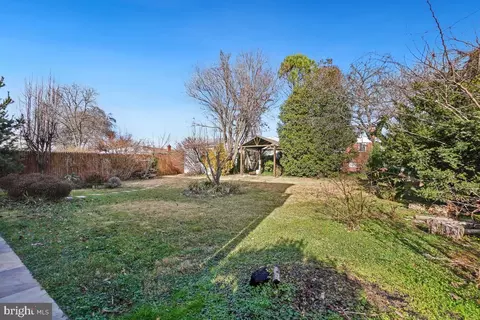 Exterior - 12815 Bluhill Rd, Silver Spring, MD 20906 photo 5 of 10