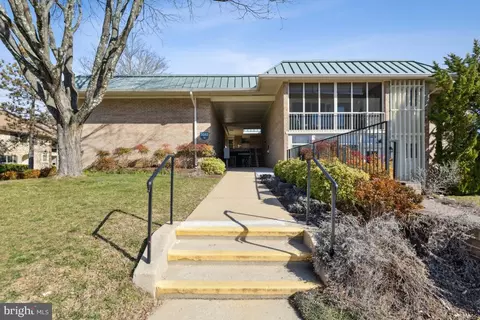 3563 S Leisure World Blvd #23-2C, Silver Spring, MD 20906