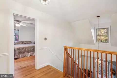 Entry Way - 1117 Notley Rd, Silver Spring, MD 20904 photo 5 of 7