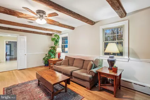 Living - 1117 Notley Rd, Silver Spring, MD 20904 photo 4 of 9
