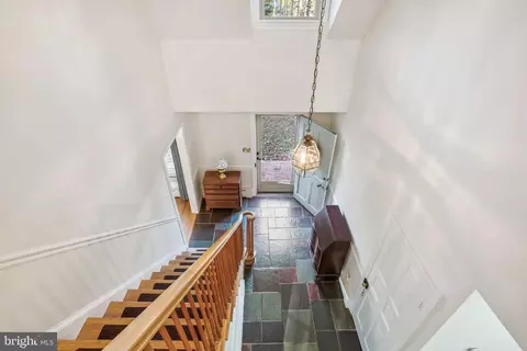 Entry Way - 1117 Notley Rd, Silver Spring, MD 20904 photo 4 of 7