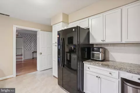 Kitchen - 1117 Notley Rd, Silver Spring, MD 20904 photo 3 of 4