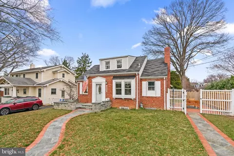 Exterior - 9305 Sudbury Rd, Silver Spring, MD 20901 photo 2 of 8