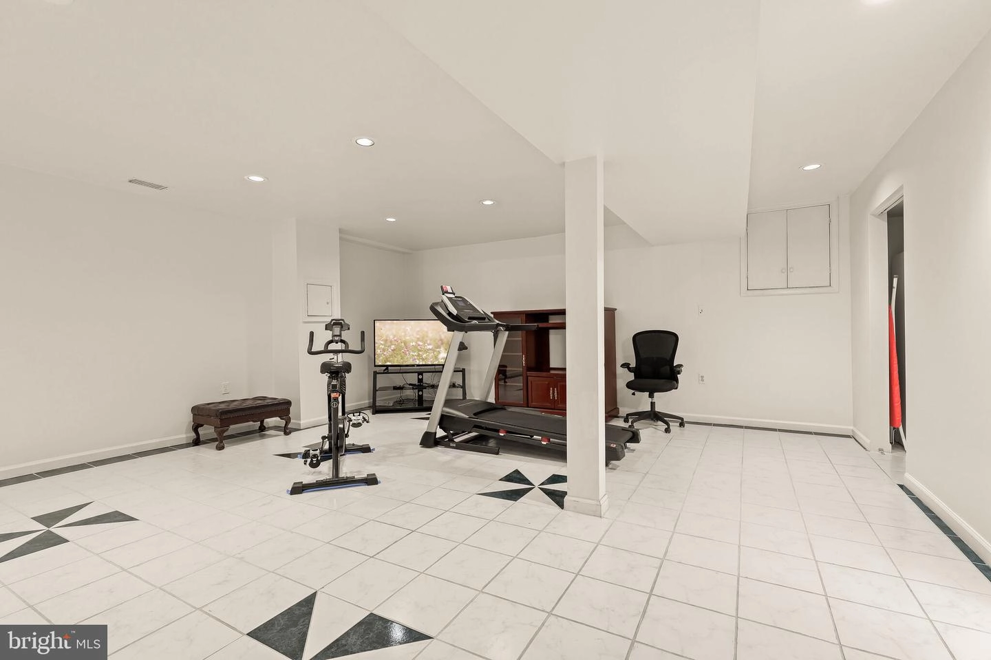 Other - 14912 Village Gate Dr, Silver Spring, MD 20906 photo 6 of 9