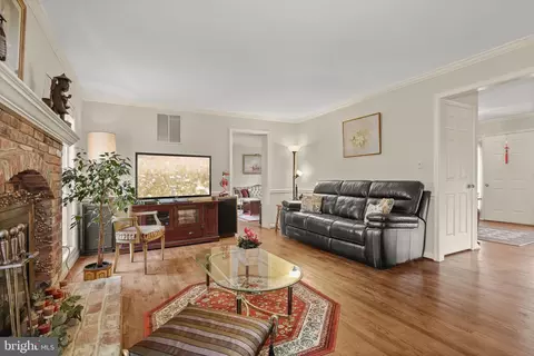 Living - 14912 Village Gate Dr, Silver Spring, MD 20906 photo 5 of 5