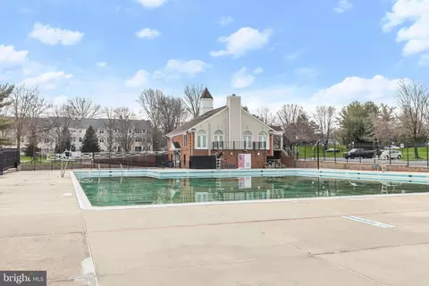 View/Area - 14912 Village Gate Dr, Silver Spring, MD 20906 photo 4 of 6