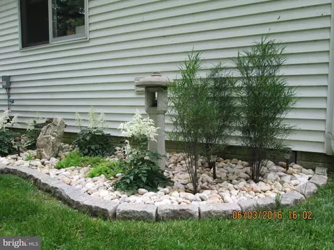 Exterior - 14912 Village Gate Dr, Silver Spring, MD 20906 photo 8 of 13