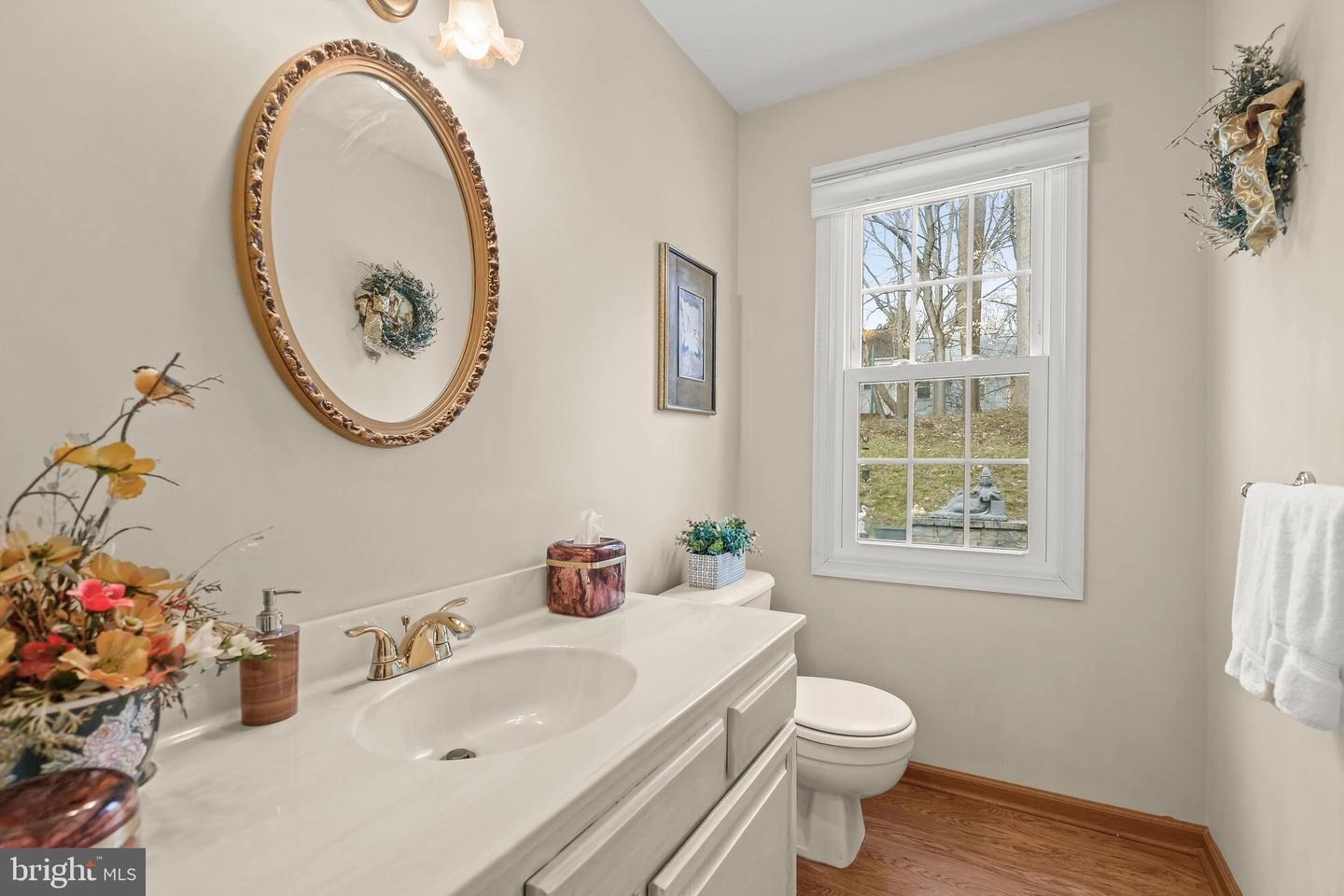 Bath - 14912 Village Gate Dr, Silver Spring, MD 20906 photo 1 of 8