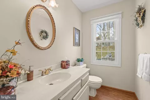 Bath - 14912 Village Gate Dr, Silver Spring, MD 20906 photo 1 of 8