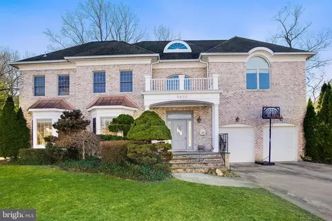 5600 Southwick St, Bethesda, MD 20817