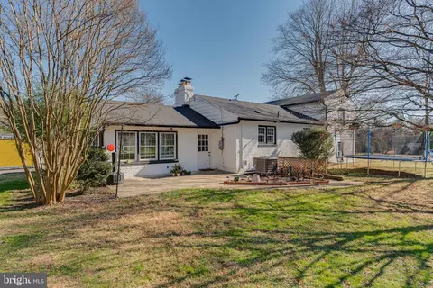 Exterior - 14700 Claude Ln, Silver Spring, MD 20905 photo 5 of 6