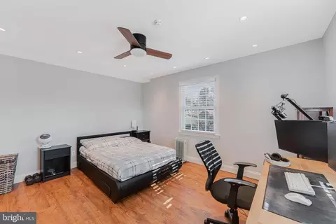 Bedroom - 14700 Claude Ln, Silver Spring, MD 20905 photo 4 of 7