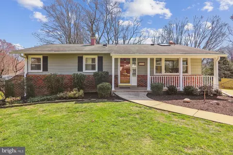 13702 Drake Dr, Rockville, MD 20853