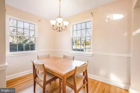 Dining - 1201 Forest Glen Rd, Silver Spring, MD 20901 photo 1 of 2