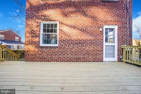 Exterior - 1201 Forest Glen Rd, Silver Spring, MD 20901 photo 6 of 11