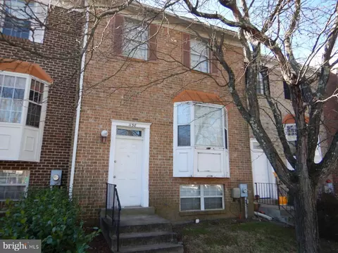 1138 Southern Night Ln, Gaithersburg, MD 20879
