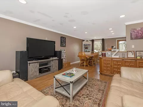 Living - 19017 Wootton Ave, Poolesville, MD 20837 photo 5 of 5