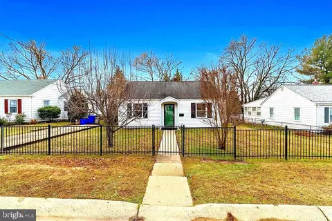 2706 Terrapin Rd, Silver Spring, MD 20906 photo 2