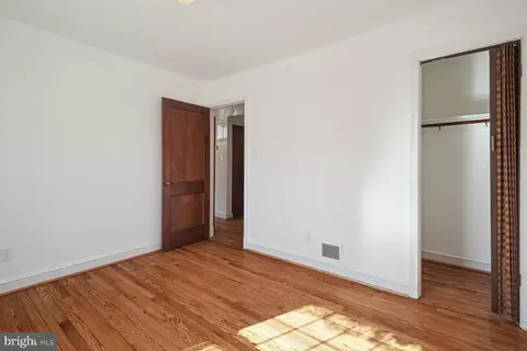 Bedroom - 704 Buckingham Dr, Silver Spring, MD 20901 photo 2 of 3