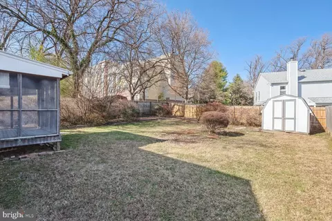 Exterior - 704 Buckingham Dr, Silver Spring, MD 20901 photo 6 of 7