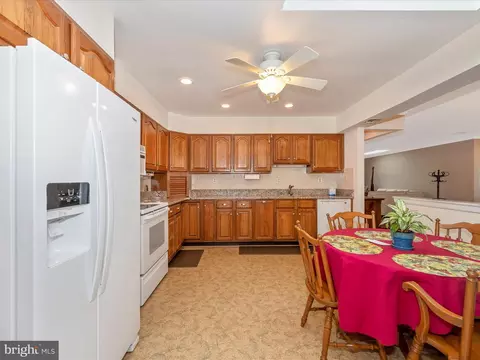 Kitchen - 3603 Tarkington Ln #61 B, Silver Spring, MD 20906 photo 5 of 7