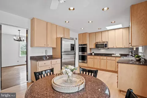 Kitchen - 8705 Postoak Rd, Potomac, MD 20854 photo 1 of 1