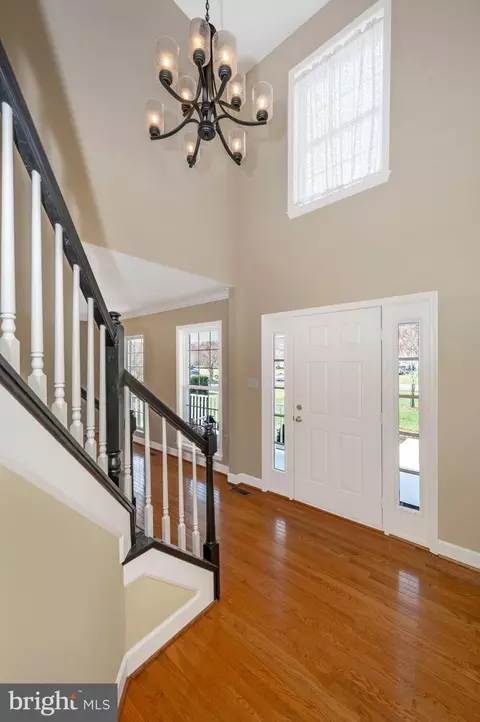 Entry Way - 19707 Selby Ave, Poolesville, MD 20837 photo 2 of 3
