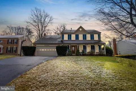 4208 Thorncroft Ter, Olney, MD 20832