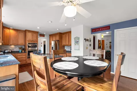 Dining - 4208 Thorncroft Ter, Olney, MD 20832 photo 4 of 6