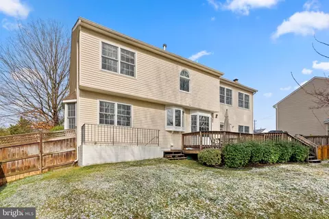 Exterior - 4208 Thorncroft Ter, Olney, MD 20832 photo 12 of 13
