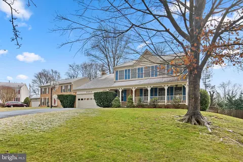 Exterior - 4208 Thorncroft Ter, Olney, MD 20832 photo 4 of 13