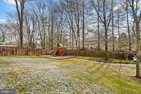 Exterior - 4208 Thorncroft Ter, Olney, MD 20832 photo 9 of 13