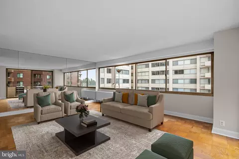 5500 Friendship Blvd #1116N, Chevy Chase, MD 20815