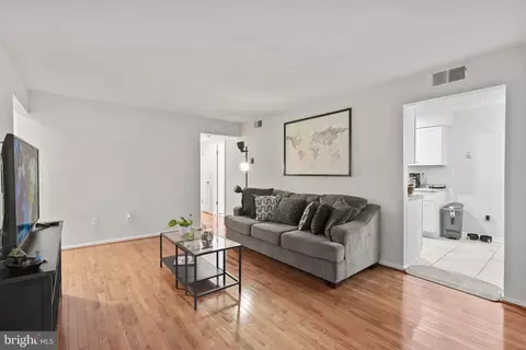 12 Normandy Square Ct #3AC, Silver Spring, MD 20906 photo 5