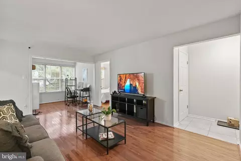 12 Normandy Square Ct #3AC, Silver Spring, MD 20906 photo 4