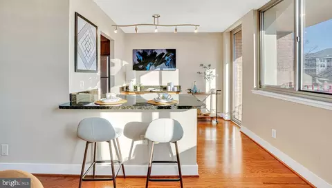 Kitchen - 1220 Blair Mill Rd #403, Silver Spring, MD 20910 photo 1 of 2