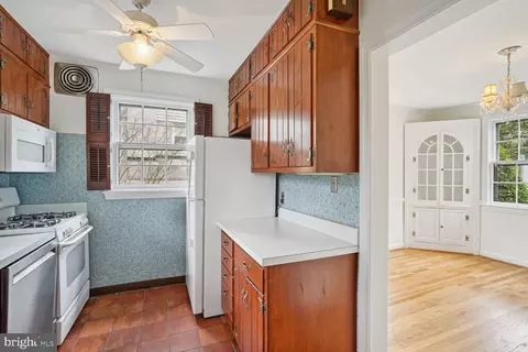 209 Baden St, Silver Spring, MD 20901 photo 7