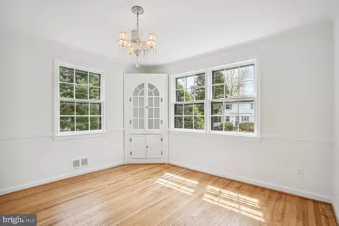 209 Baden St, Silver Spring, MD 20901 photo 5
