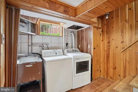 209 Baden St, Silver Spring, MD 20901 photo 17