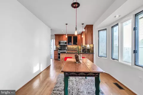 Dining - 10019 Pratt Pl, Silver Spring, MD 20910 photo 1 of 1