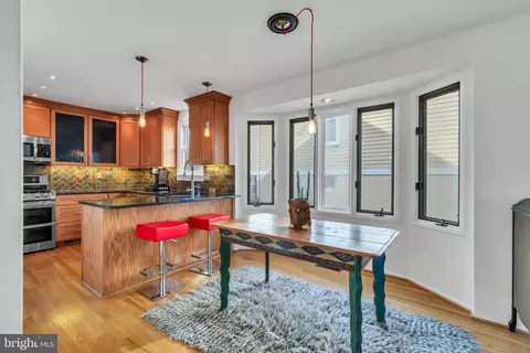 Kitchen - 10019 Pratt Pl, Silver Spring, MD 20910 photo 1 of 7