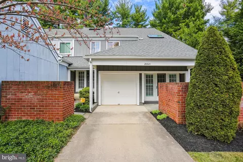 20614 Highland Hall Dr, Montgomery Village, MD 20886