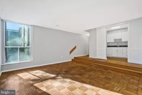 9806 Georgia Ave #22-103, Silver Spring, MD 20902