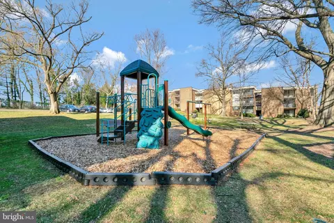 View/Area - 9806 Georgia Ave #22-103, Silver Spring, MD 20902 photo 1 of 1