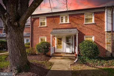1764 E West Hwy, Silver Spring, MD 20910