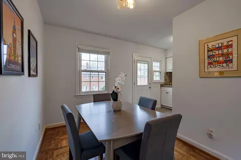 Dining - 1764 E West Hwy, Silver Spring, MD 20910 photo 2 of 4