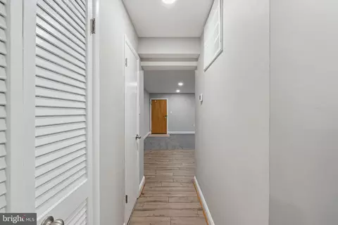 Entry Way - 11514 Bucknell Dr #114, Silver Spring, MD 20902 photo 1 of 1