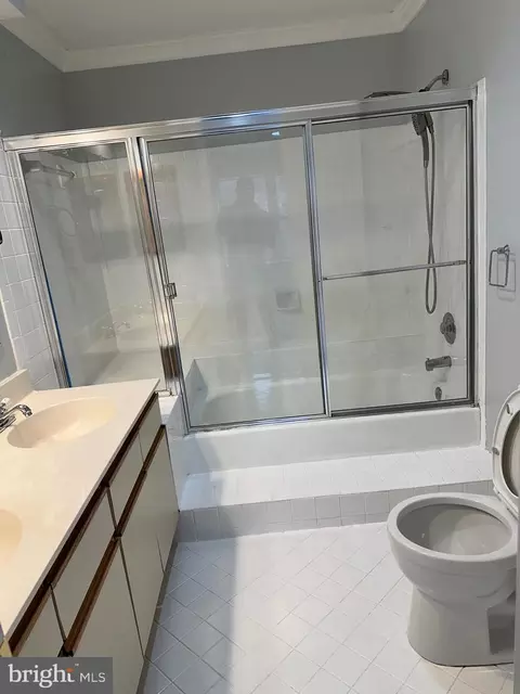 Bath - 13706 Modrad Way #7-A-13, Silver Spring, MD 20904 photo 1 of 5