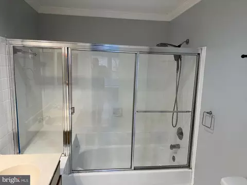 Bath - 13706 Modrad Way #7-A-13, Silver Spring, MD 20904 photo 3 of 5
